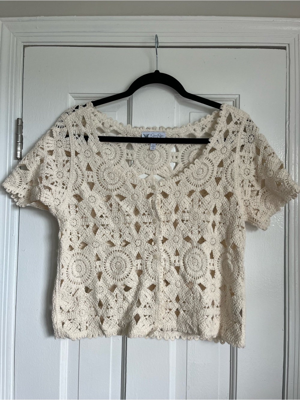 Crochet Short Sleeve Top in Cream